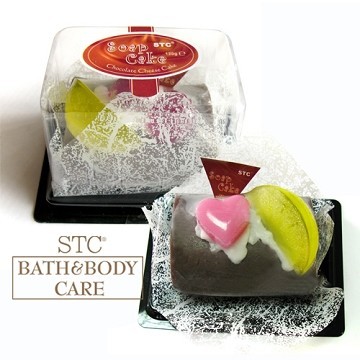 Cupcake shape bath soap